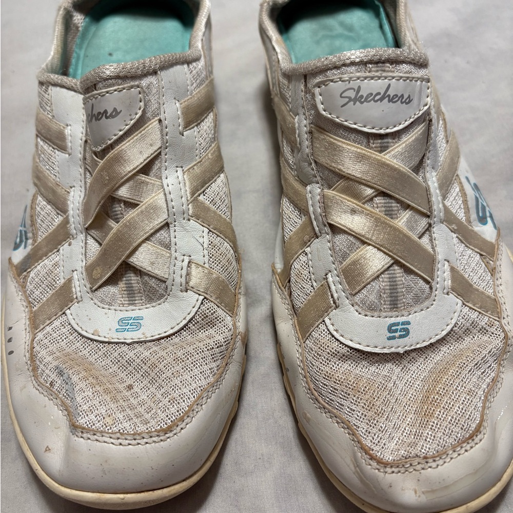 Skechers Women's White and Cream Casual Shoes - Picture 2 of 6
